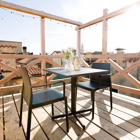 Loversinitaly Romantic Apartments - Altana And Jacuzzi Venice Exterior photo